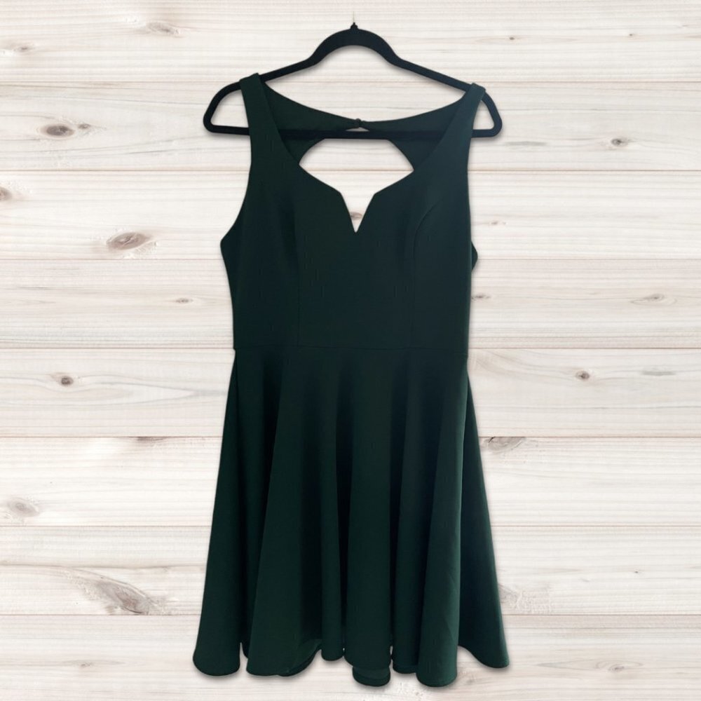 𝅺b Darlin Emerald Green Fit & Flare Skater Dress | Size Juniors 13/14